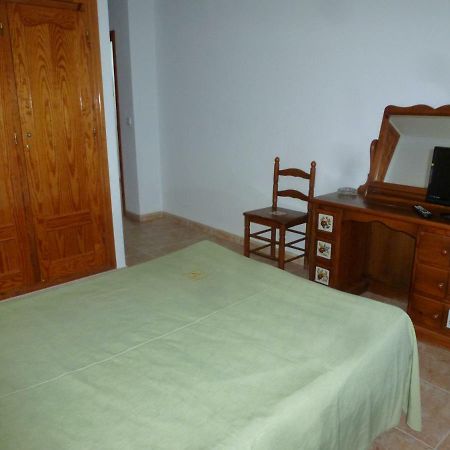 Hostal Cortes 가루차 외부 사진